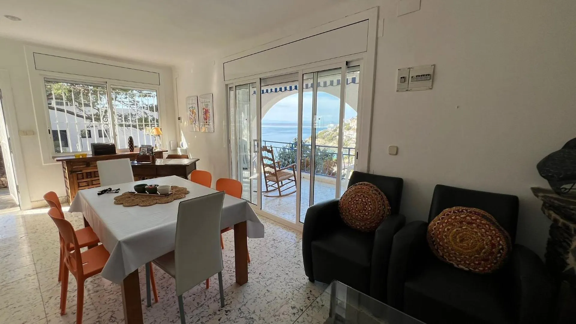アパート ロザスApartamento Con Vistas Mar Y Parking Cerca De La Playaアパートメント