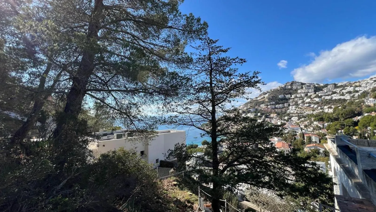 ロザスApartamento Con Vistas Mar Y Parking Cerca De La Playaアパートメント ロザス